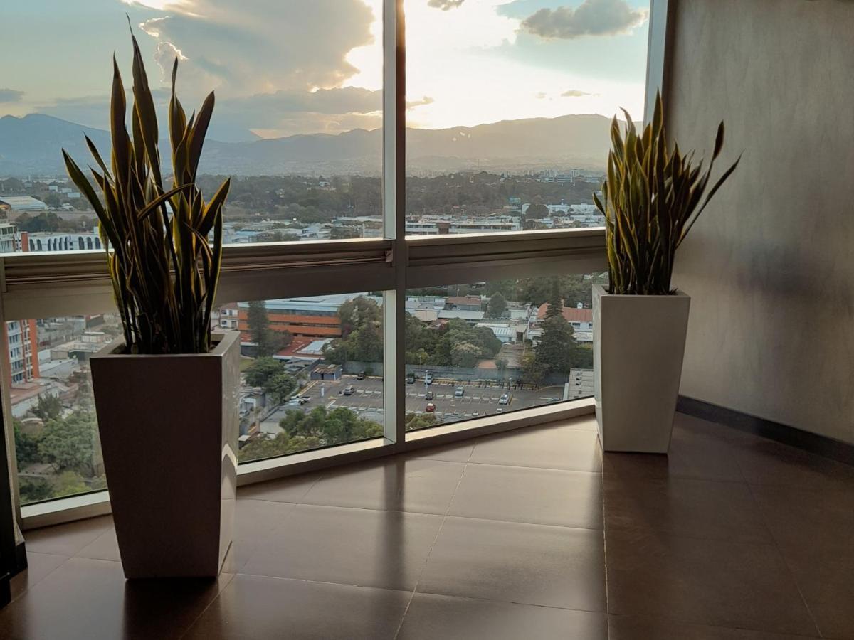 Holiday Inn Guatemala By Ihg Zewnętrze zdjęcie